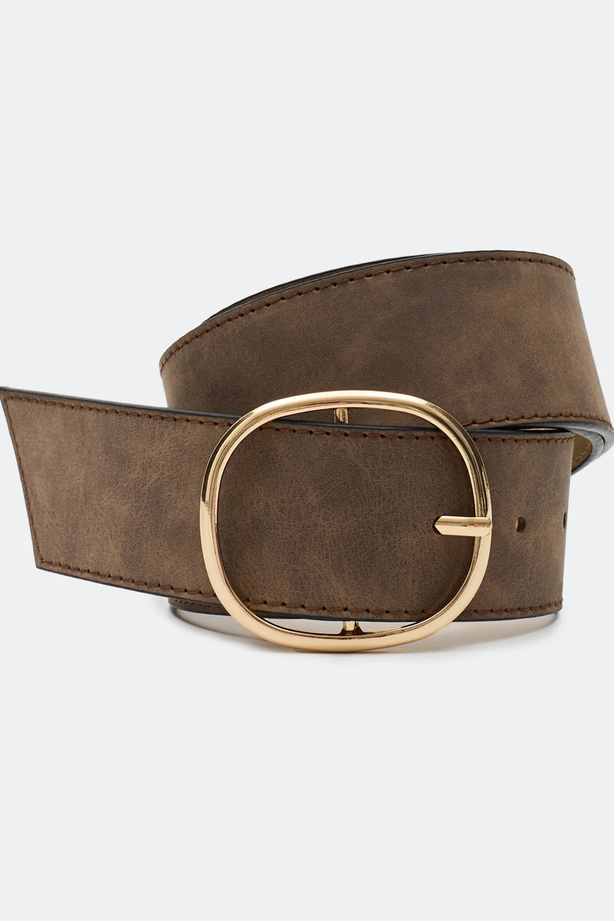 Ремень с крупной металлической пряжкой, M