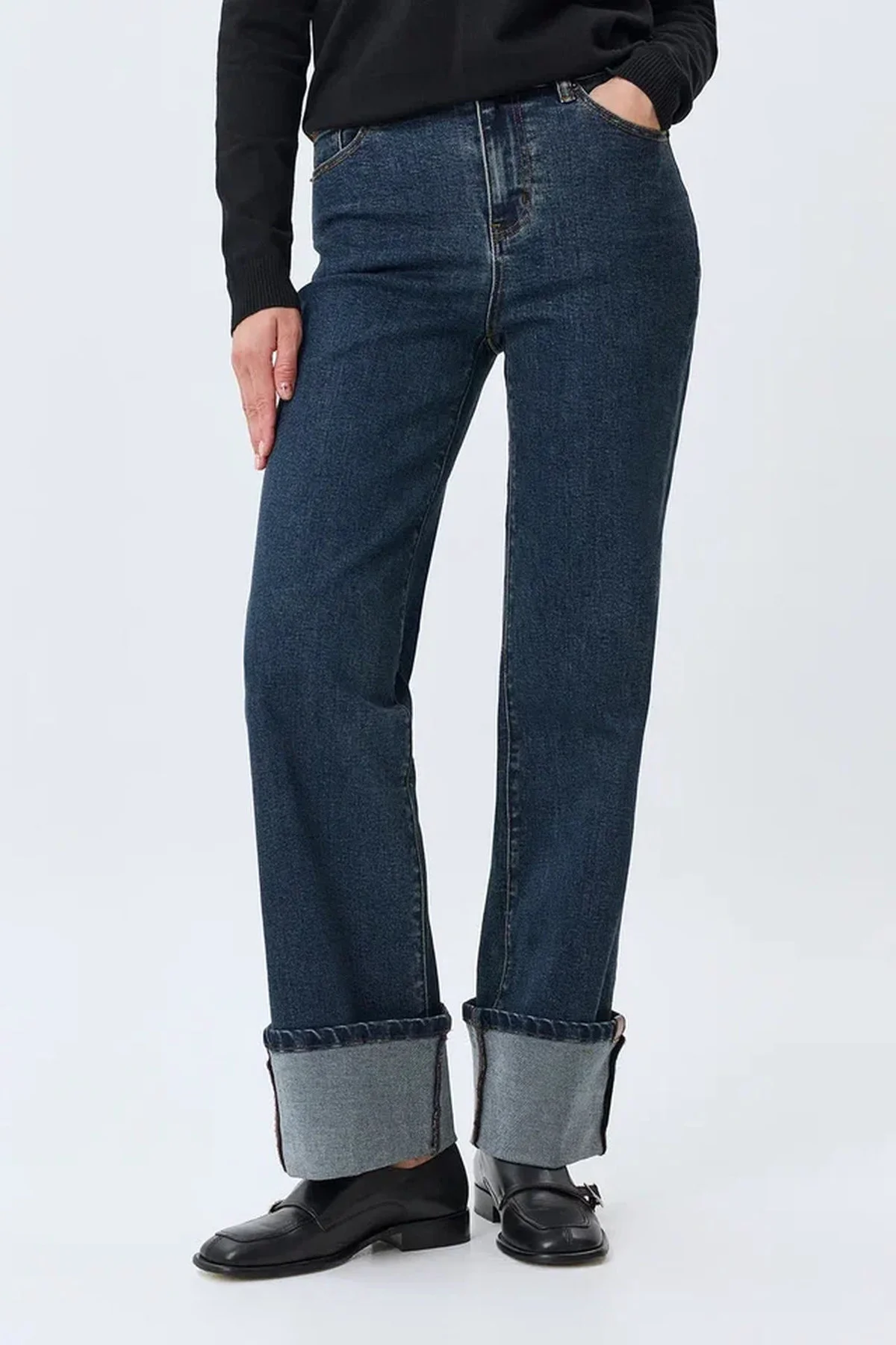 Джинсы Straight fit с широкими отворотами, 52