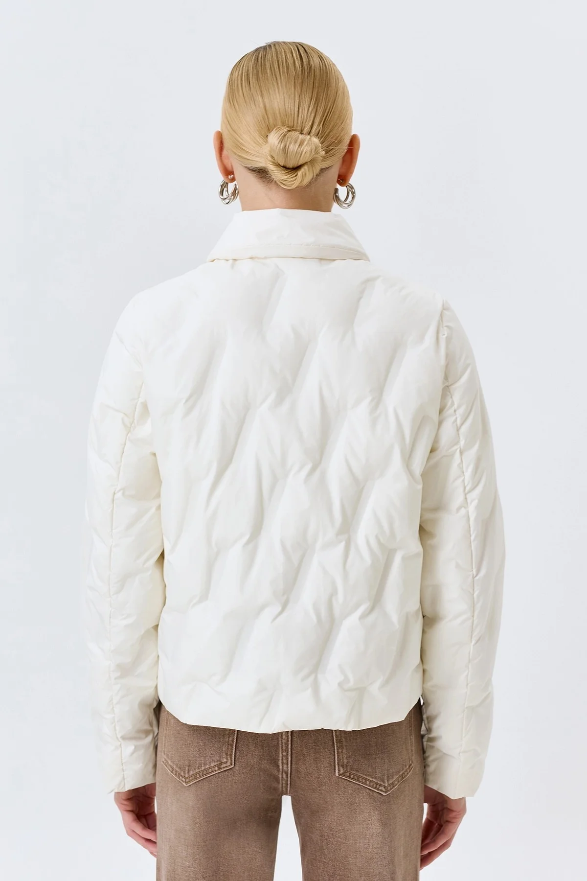 Стеганый жакет с контрастными пуговицами, 44