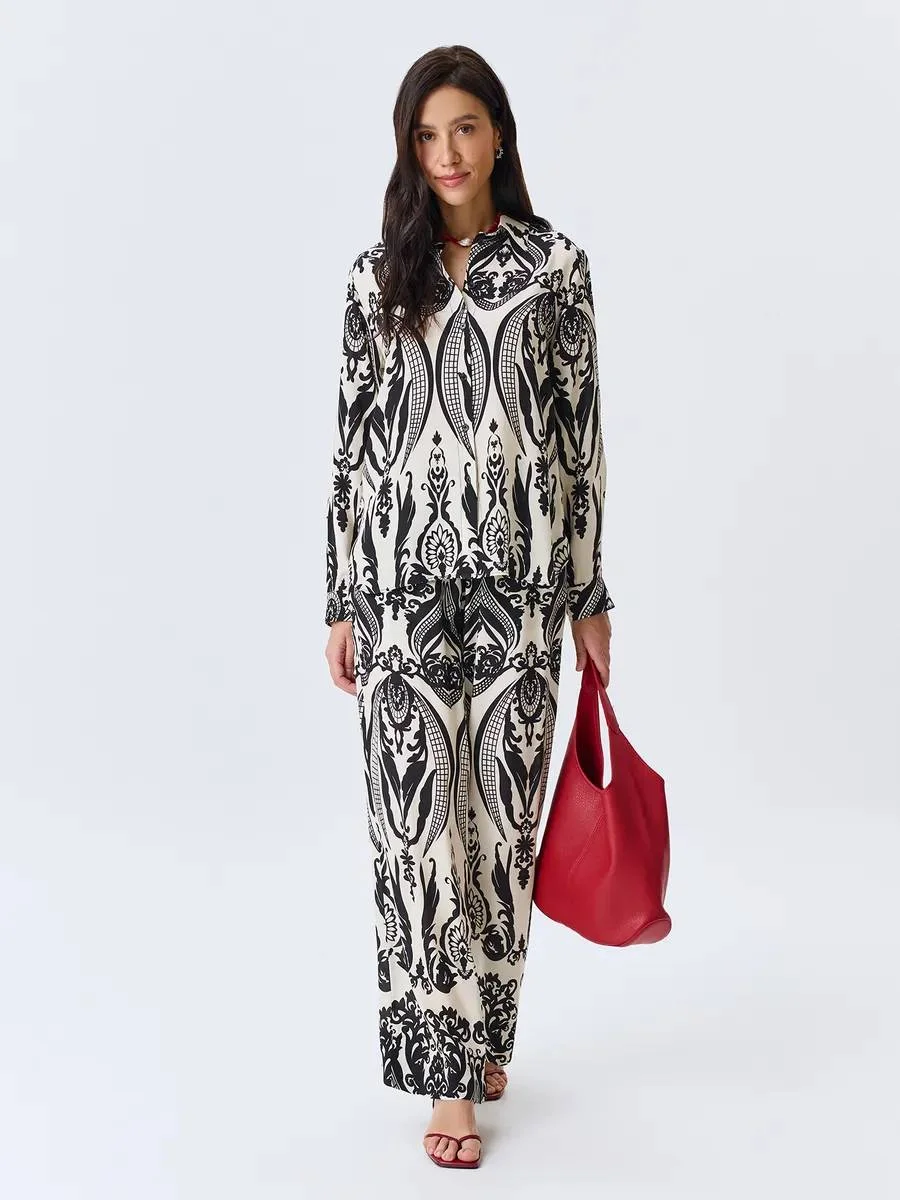 Брюки нарядные вечерние летние на резинке, 50