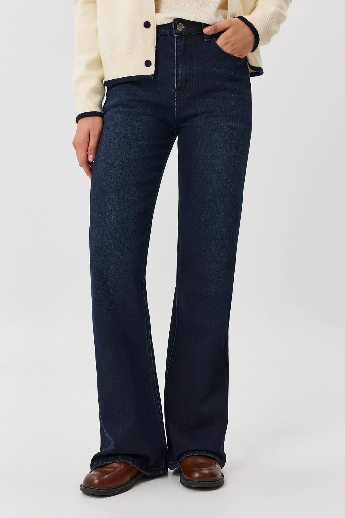 Темно-синие джинсы Boot cut , 52