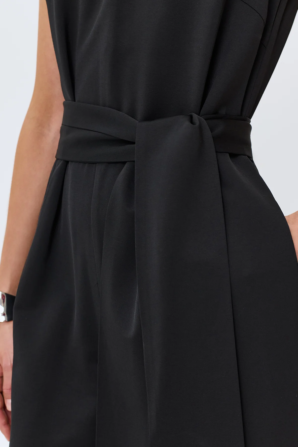 Свободный комбинезон из района, 46