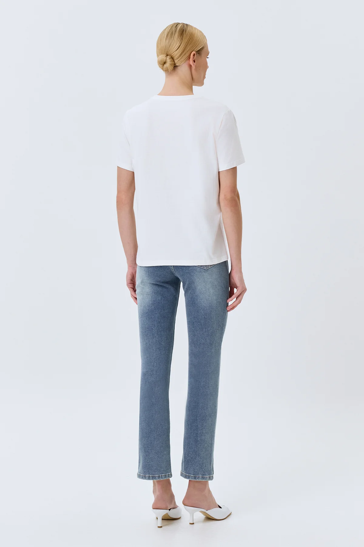 Футболка с принтом и жемчужинами, 42