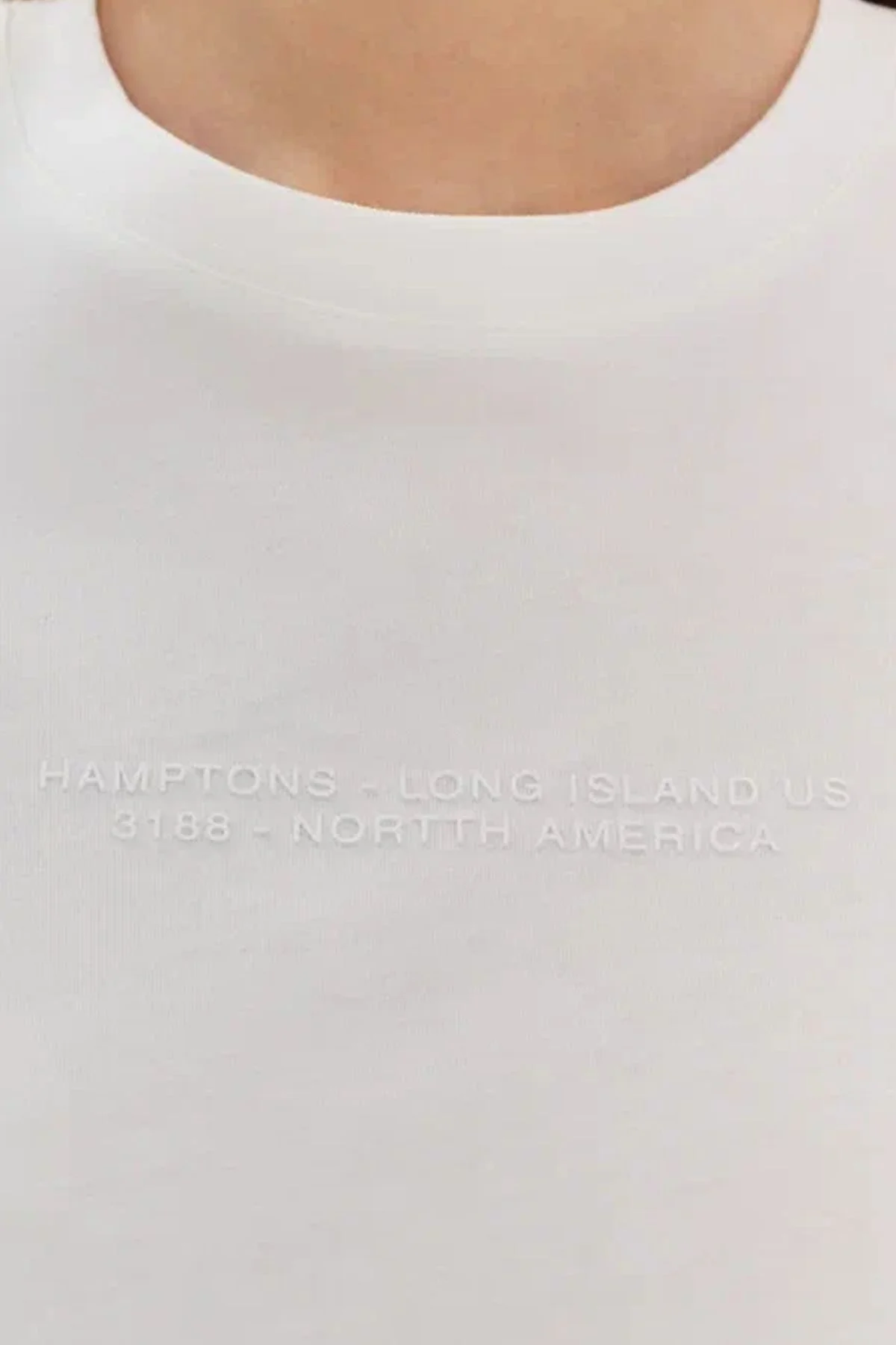 Футболка из хлопка с деликатным декором в цвет, 50р