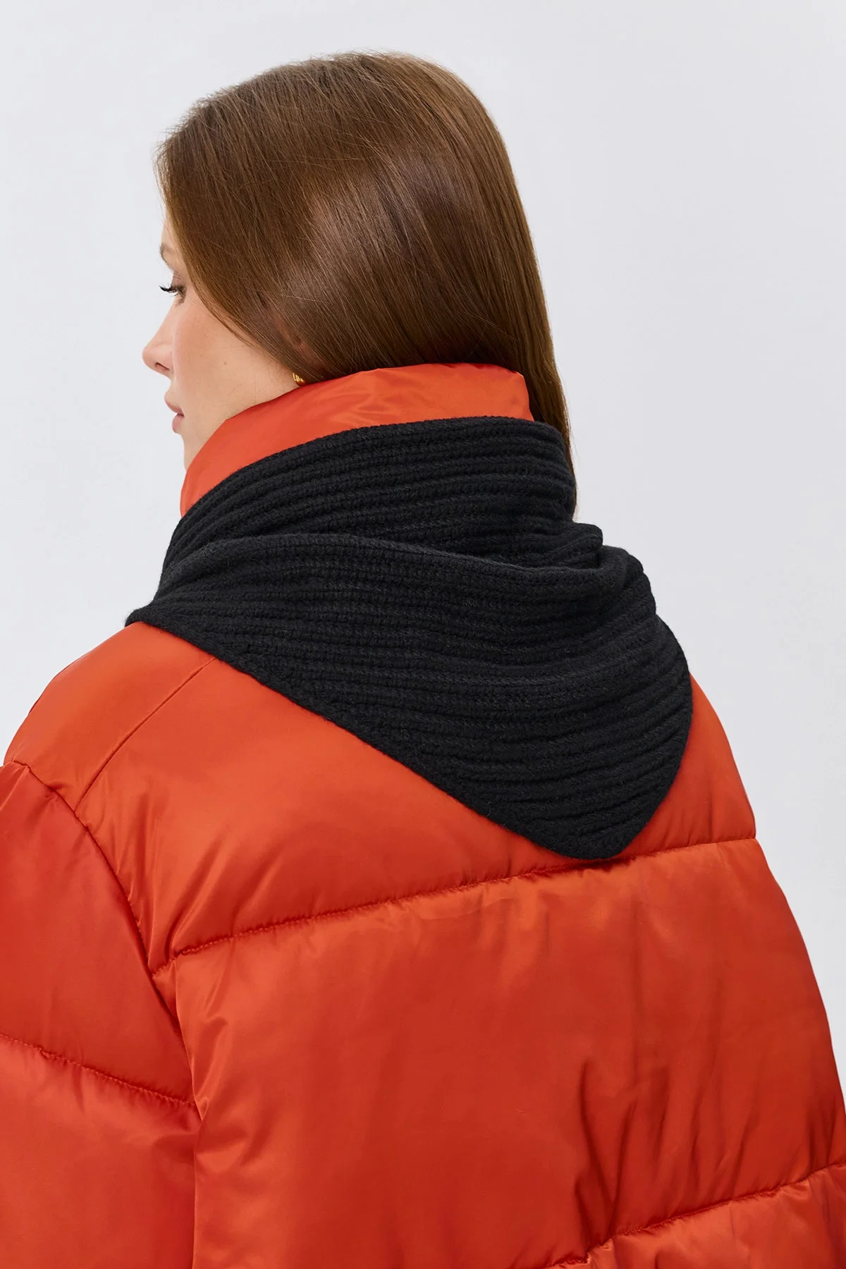 Косынка черная из 100% шерсти, one