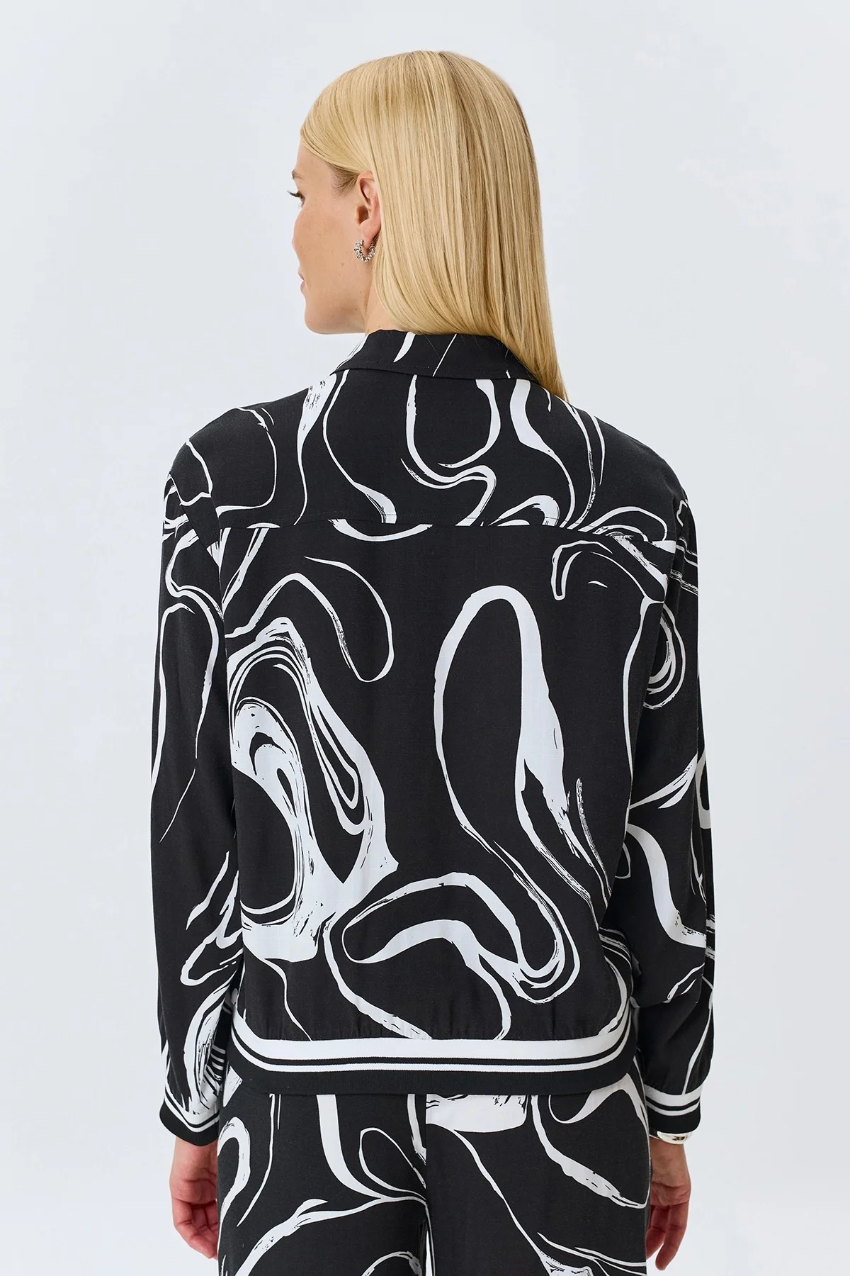 Блузка с графичным принтом, 44