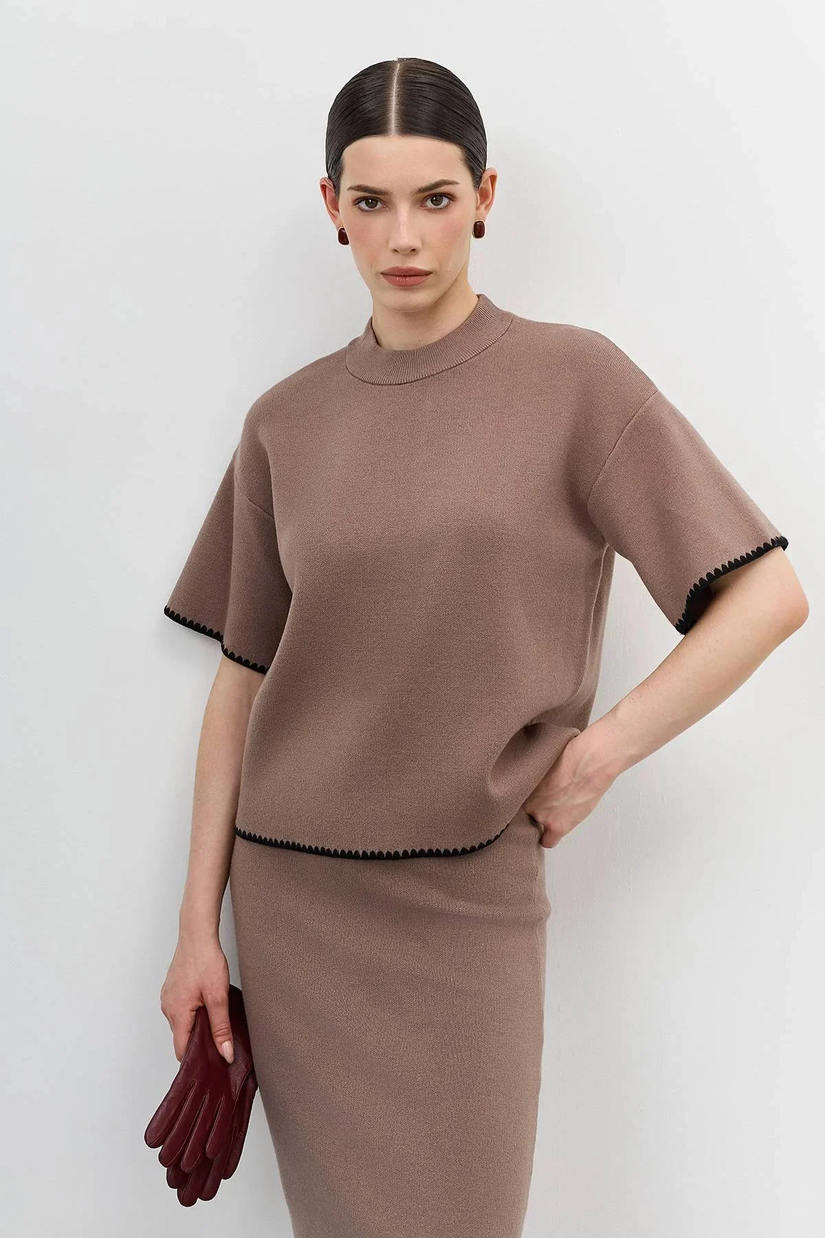 Свободный джемпер с коротким рукавом, 42