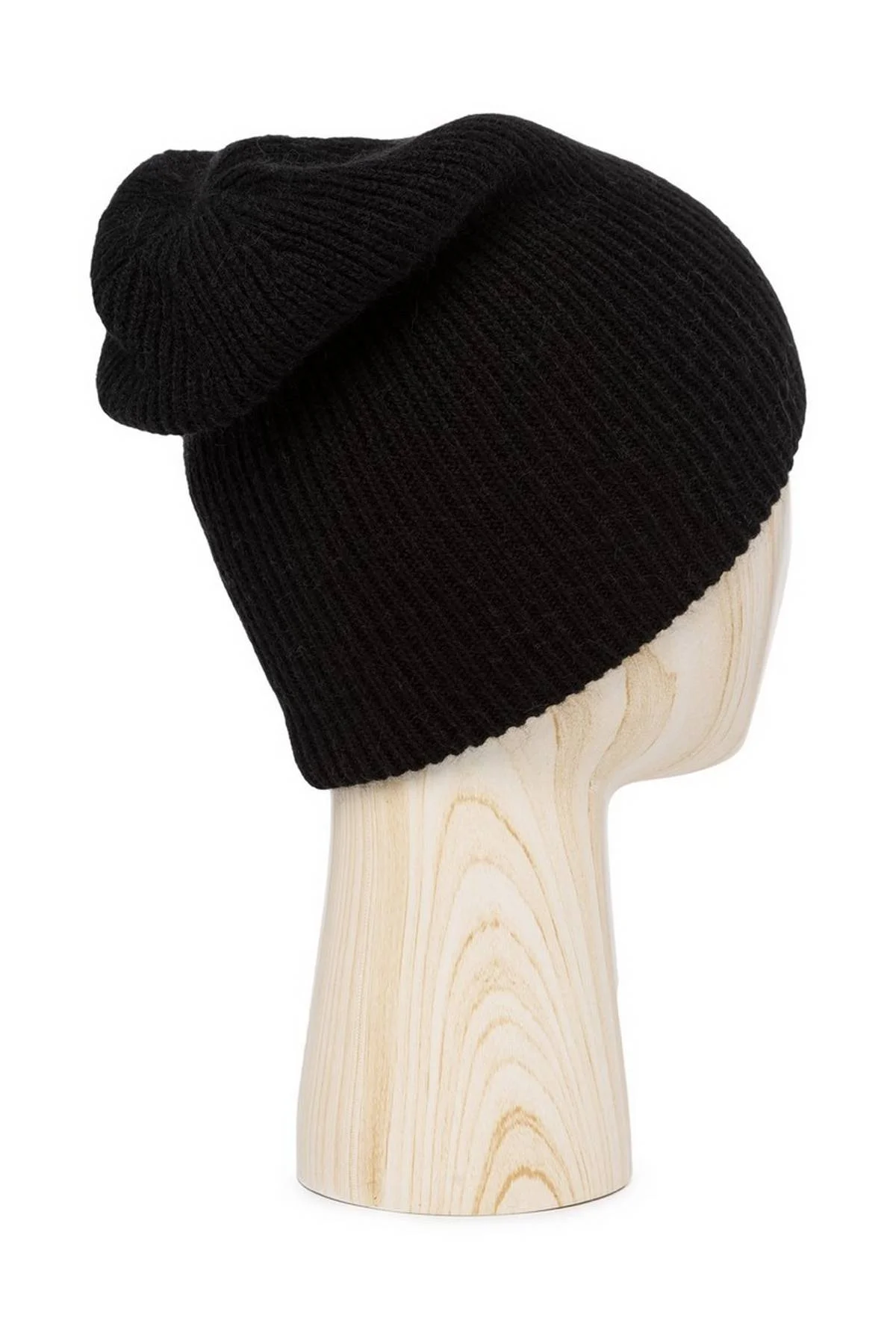 Шапка черная, One