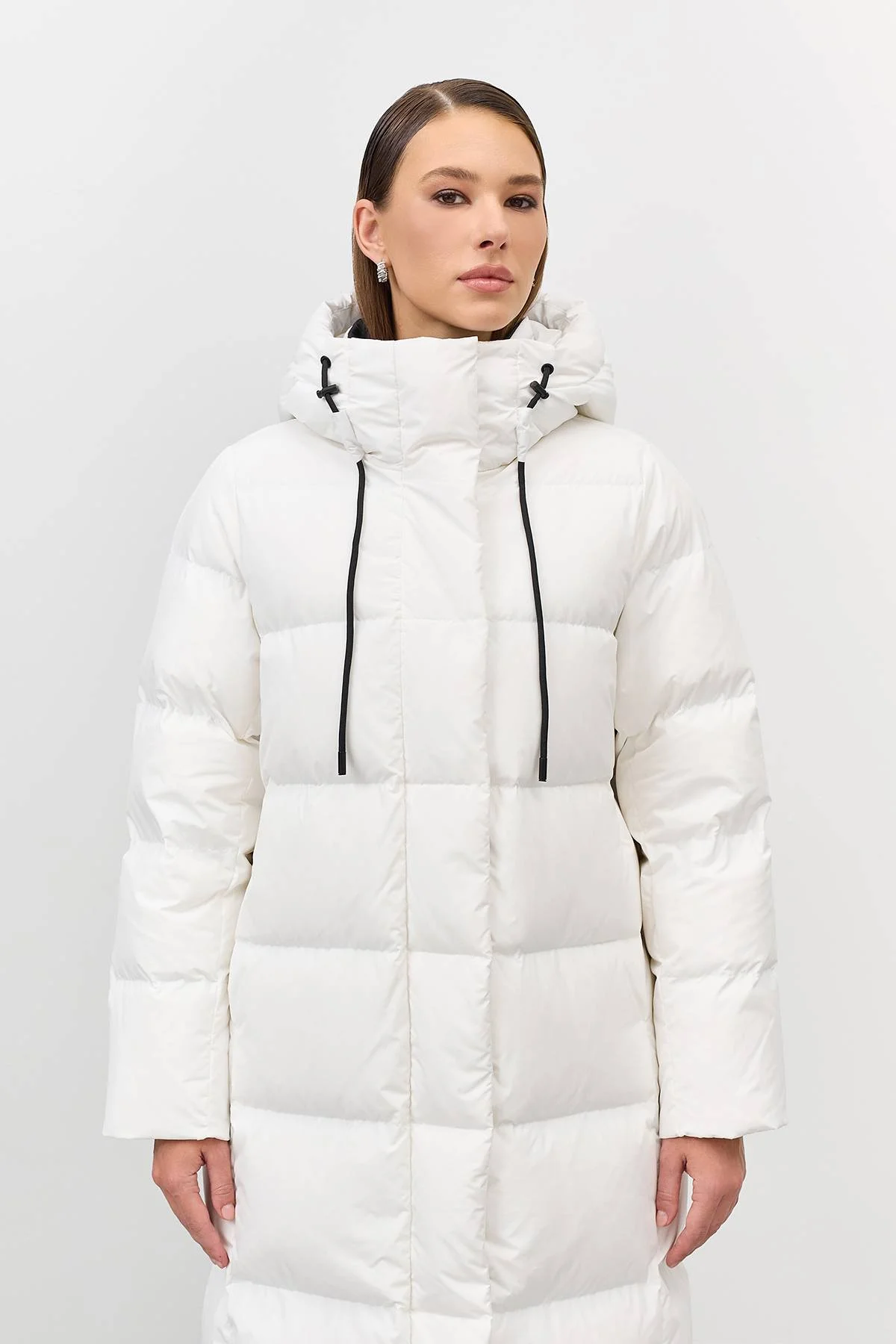 Лимитированная серия белый длинный пуховик на натуральном утеплителе и палантин, 48