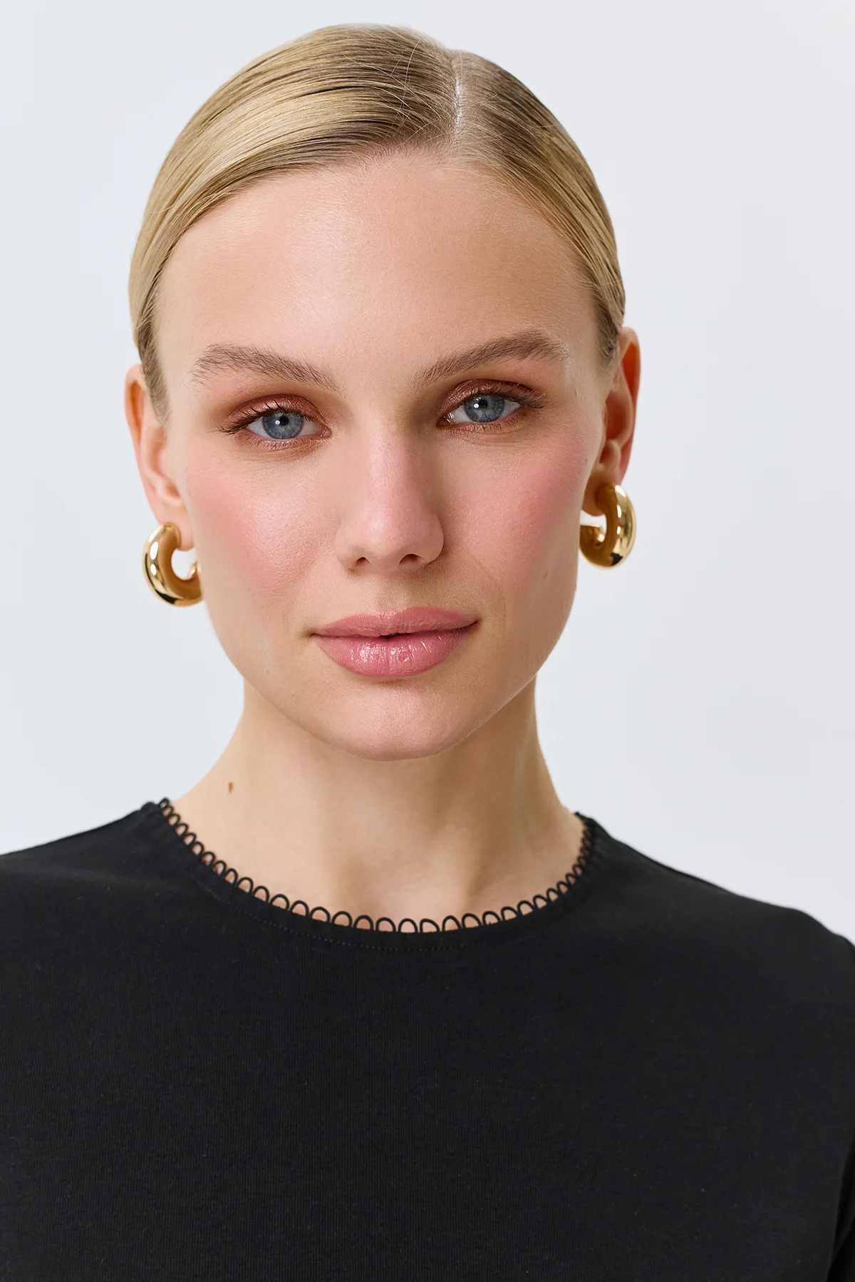 Футболка с кружевным кантом, 44