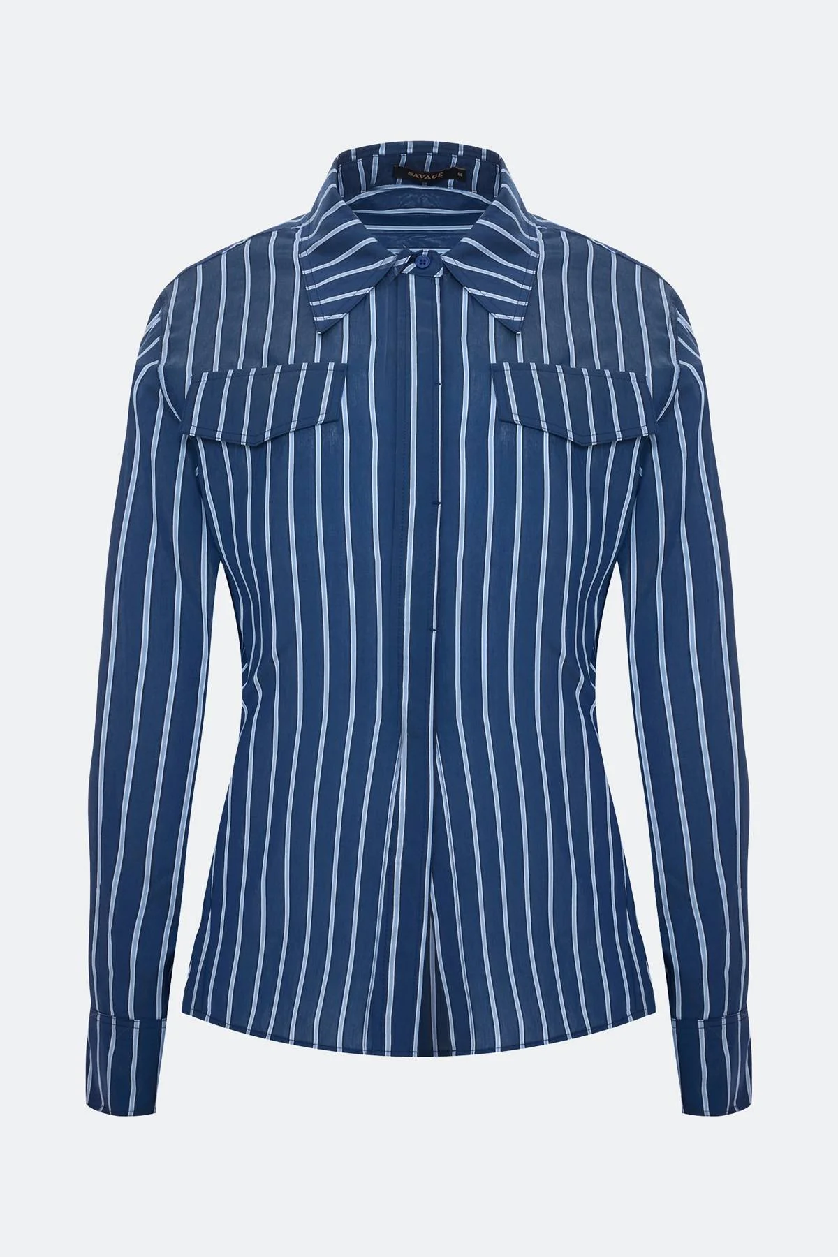 Яркая приталенная рубашка в полоску, 48