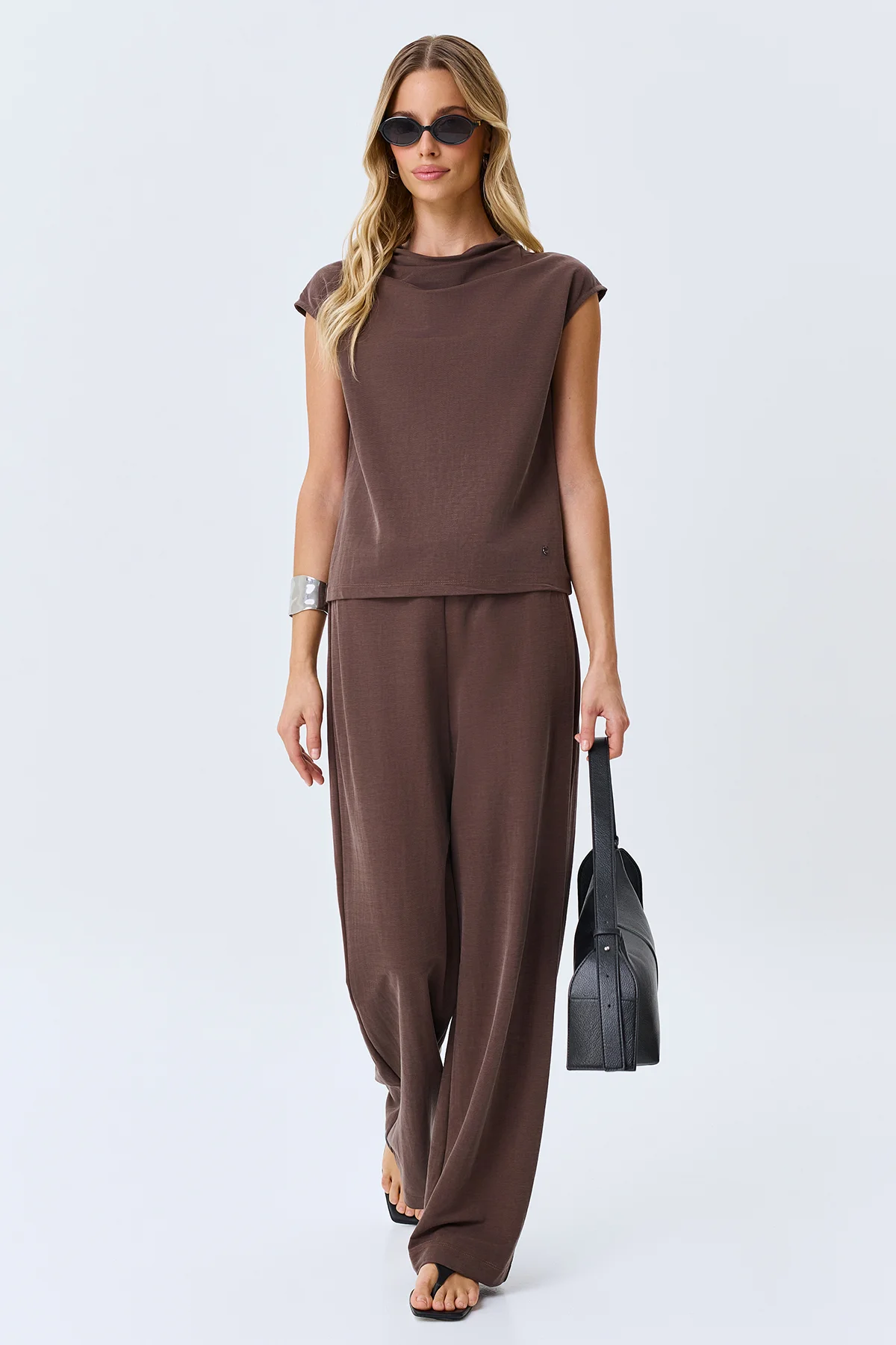 Топ из модала с мягкой горловиной, 52