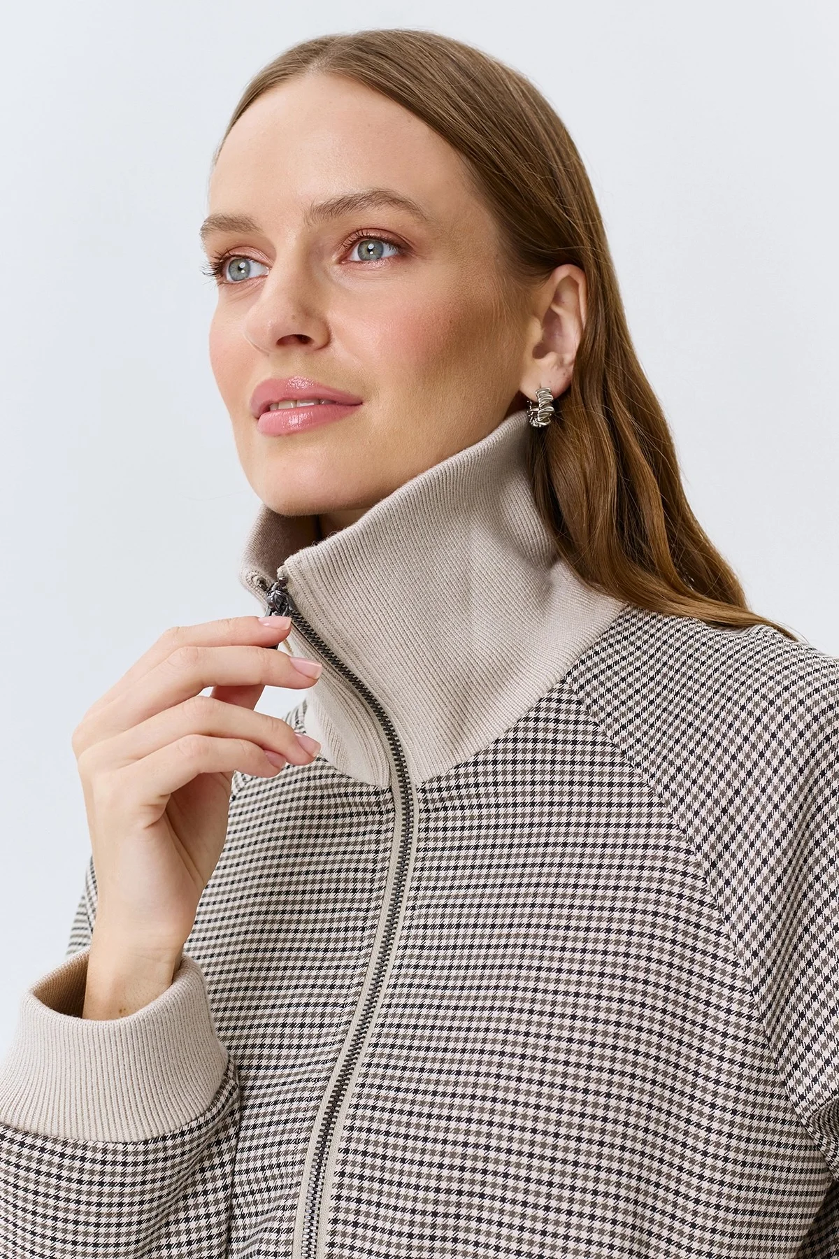 Бомбер в мелкую клетку из смесовой вискозы, 36