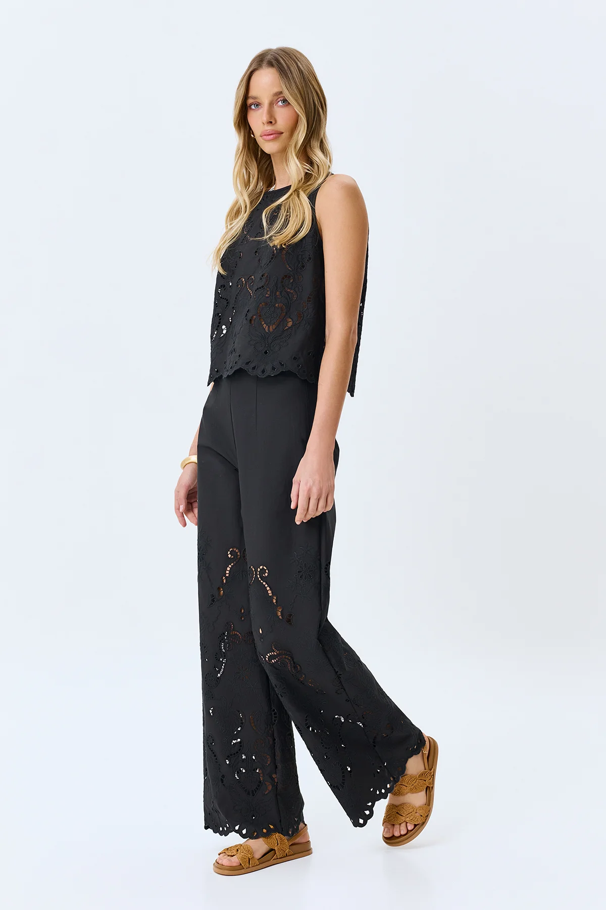 Ажурные брюки с купонной вышивкой, 48