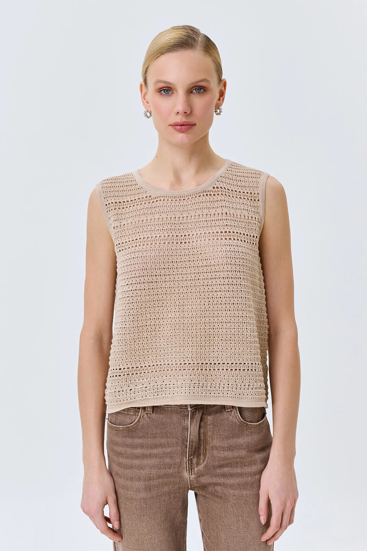 Ажурный бежевый топ с люрексом, 42
