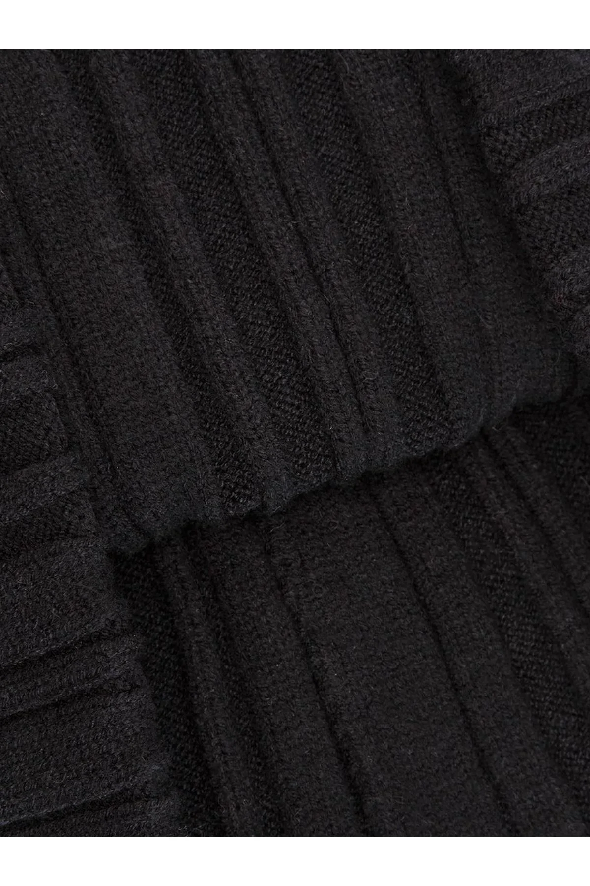 Шапка черная, One