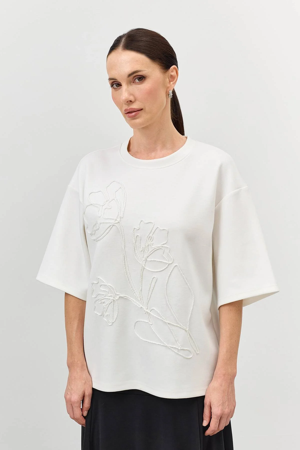 Лимитированная серия джемпер с объемной вышивкой и ремень, 44