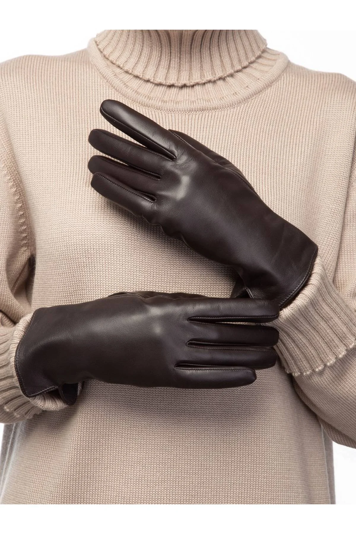 Перчатки темно-коричневые, 6