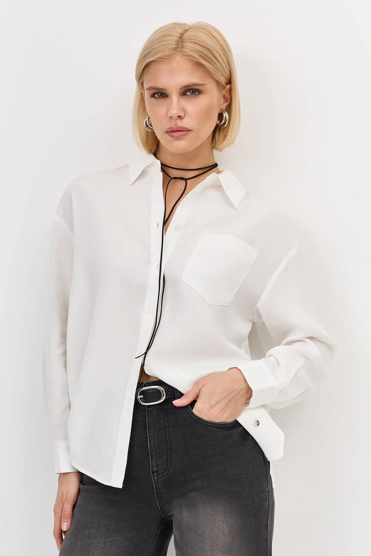 Лимитированая серия базовая рубашка из тенселя с ремнем, 42