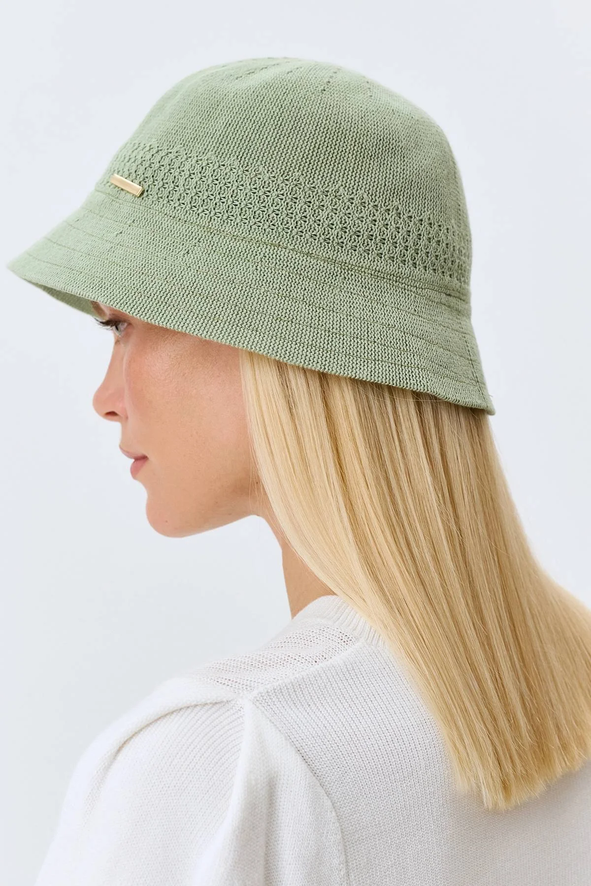 Вязаная панама, One