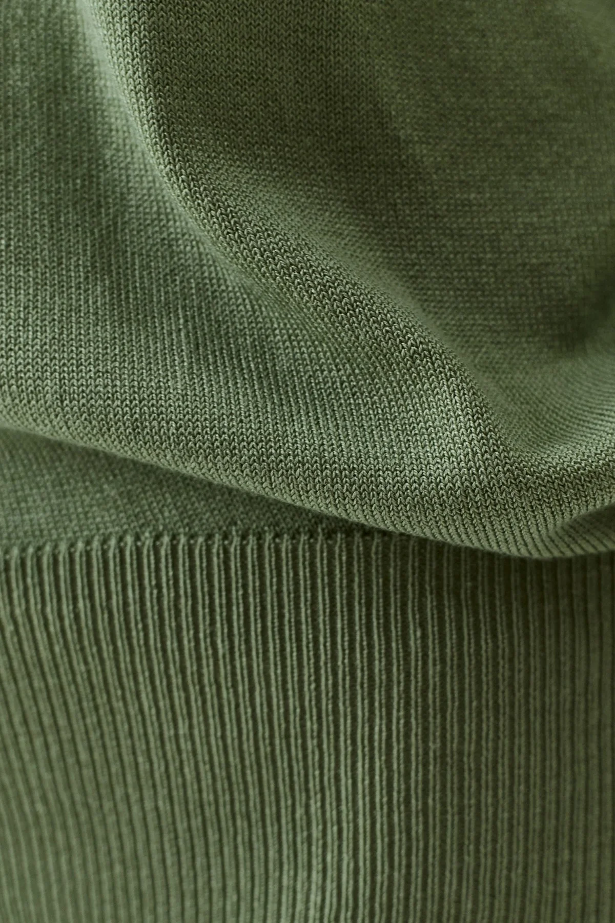 Джемпер с имитацией многослойности, 42