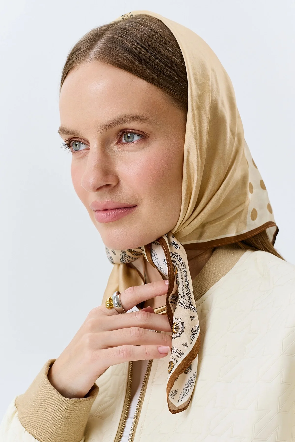 Шелковый шейный платок, One