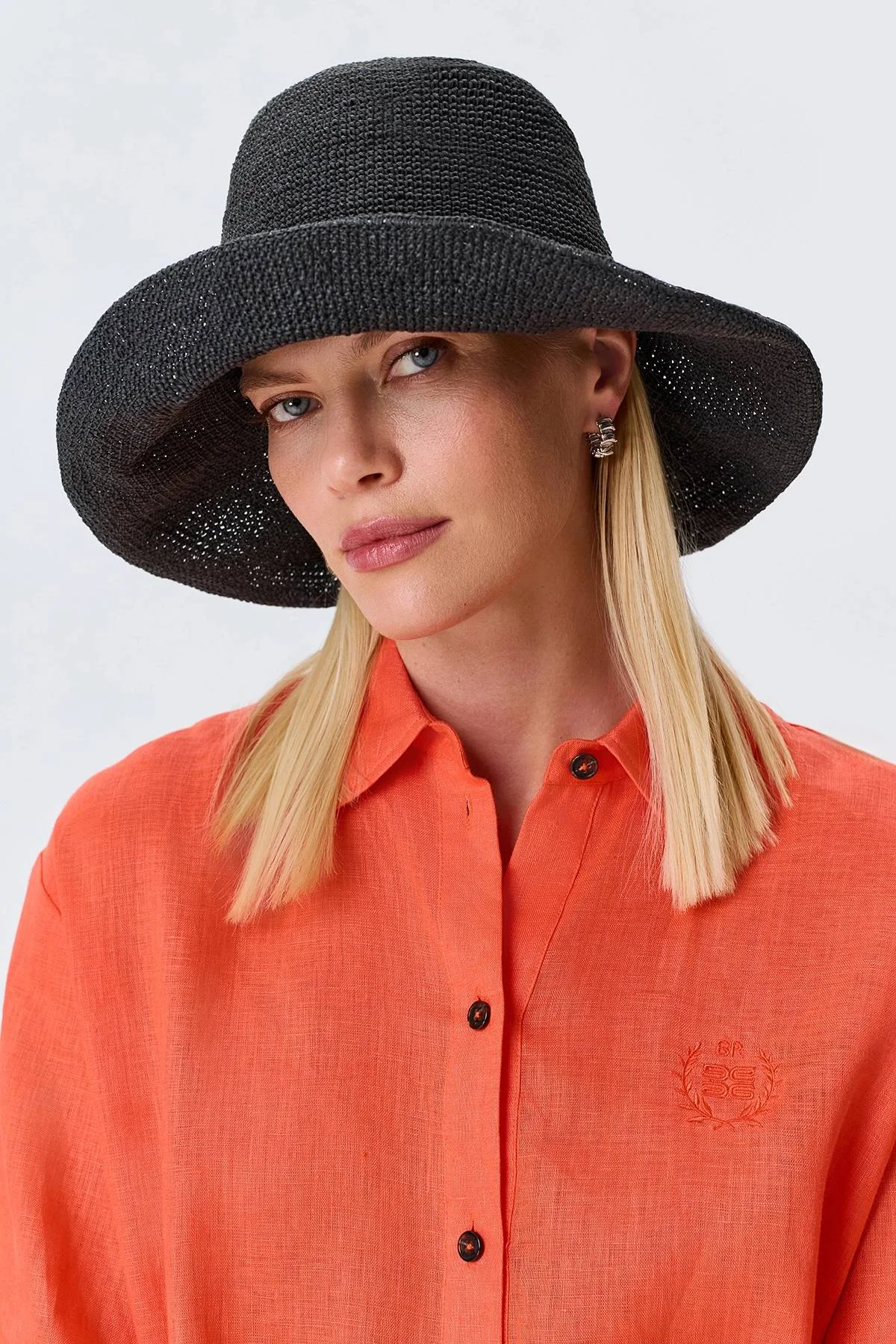 Шляпа из натуральной бумажной соломки, One