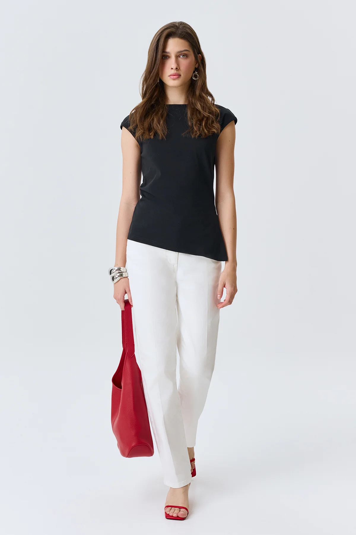 Прямые джинсы с акцентными швами, 42