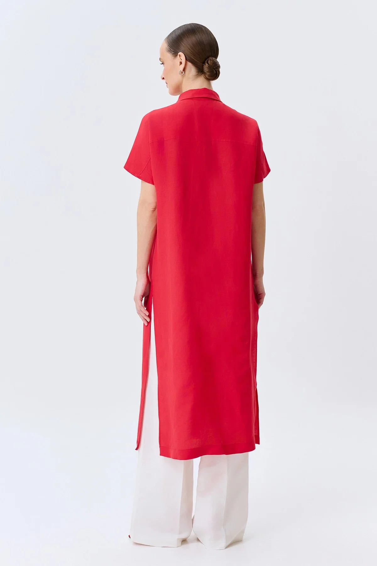 Удлиненная льняная блузка, 38