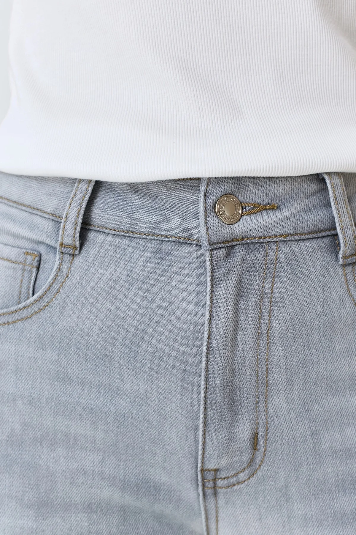 Прямые серые джинсы, 44