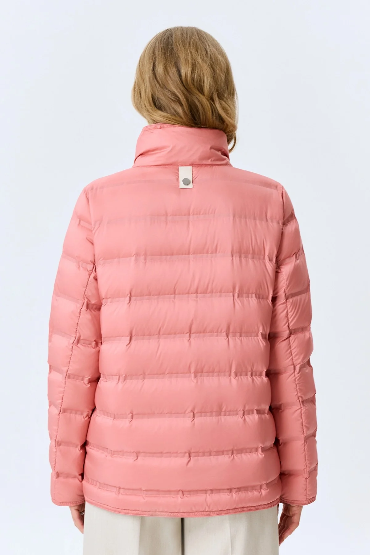 Легкая куртка на натуральном утеплителе, 34