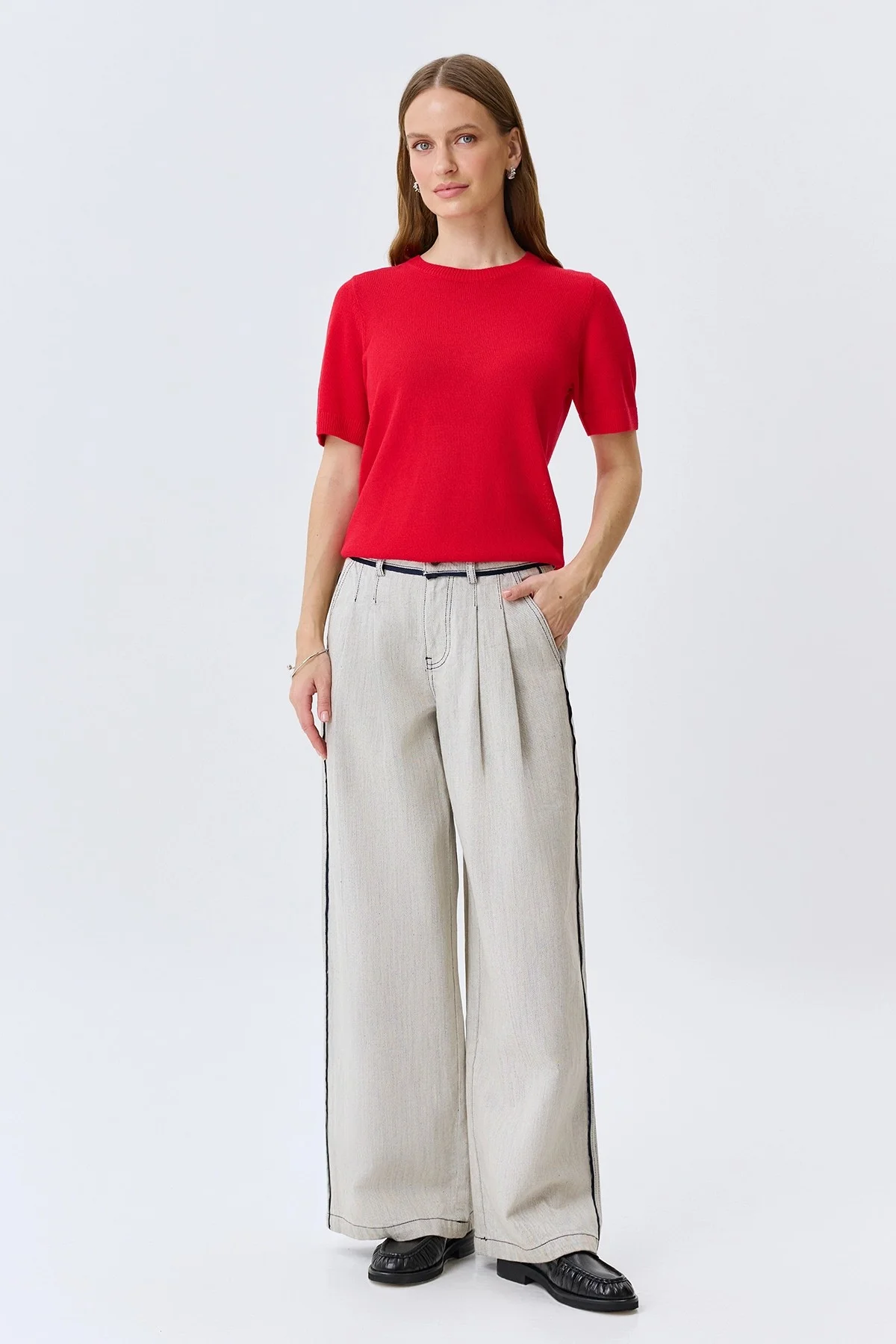 Яркий джемпер из района, 42