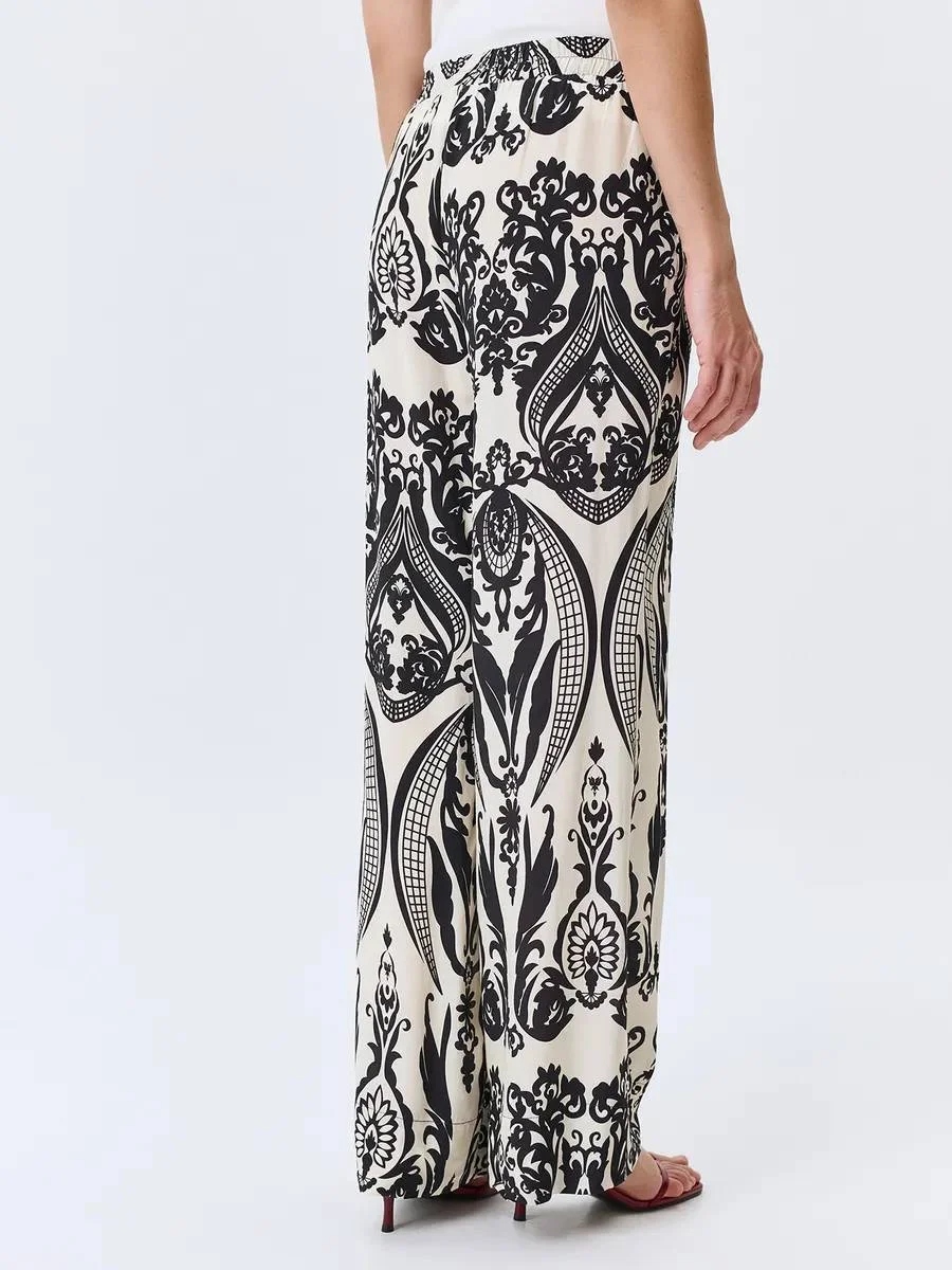 Брюки нарядные вечерние летние на резинке, 46