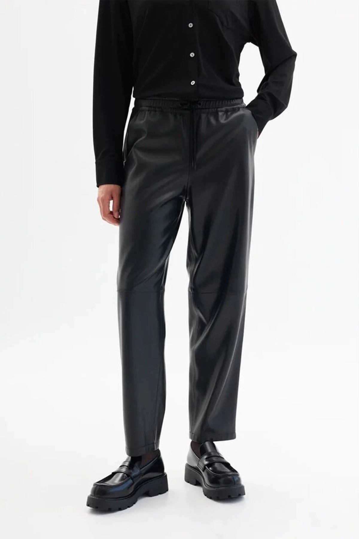 Брюки из экокожи, 52р