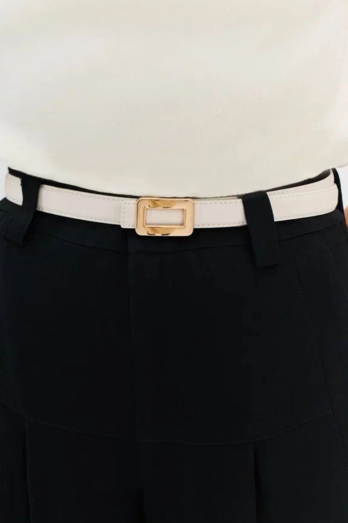 Узкий ремень из натуральной кожи с закругленной пряжкой BLMR22509, S