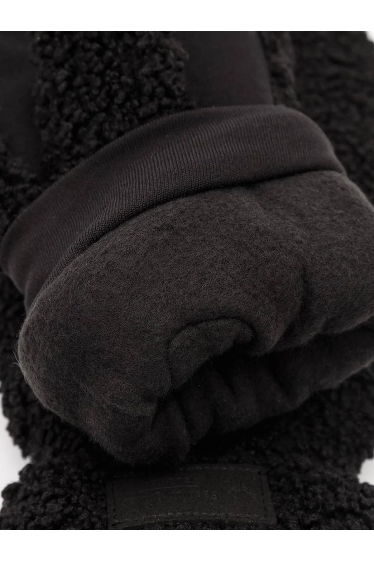 Рукавицы черные, M