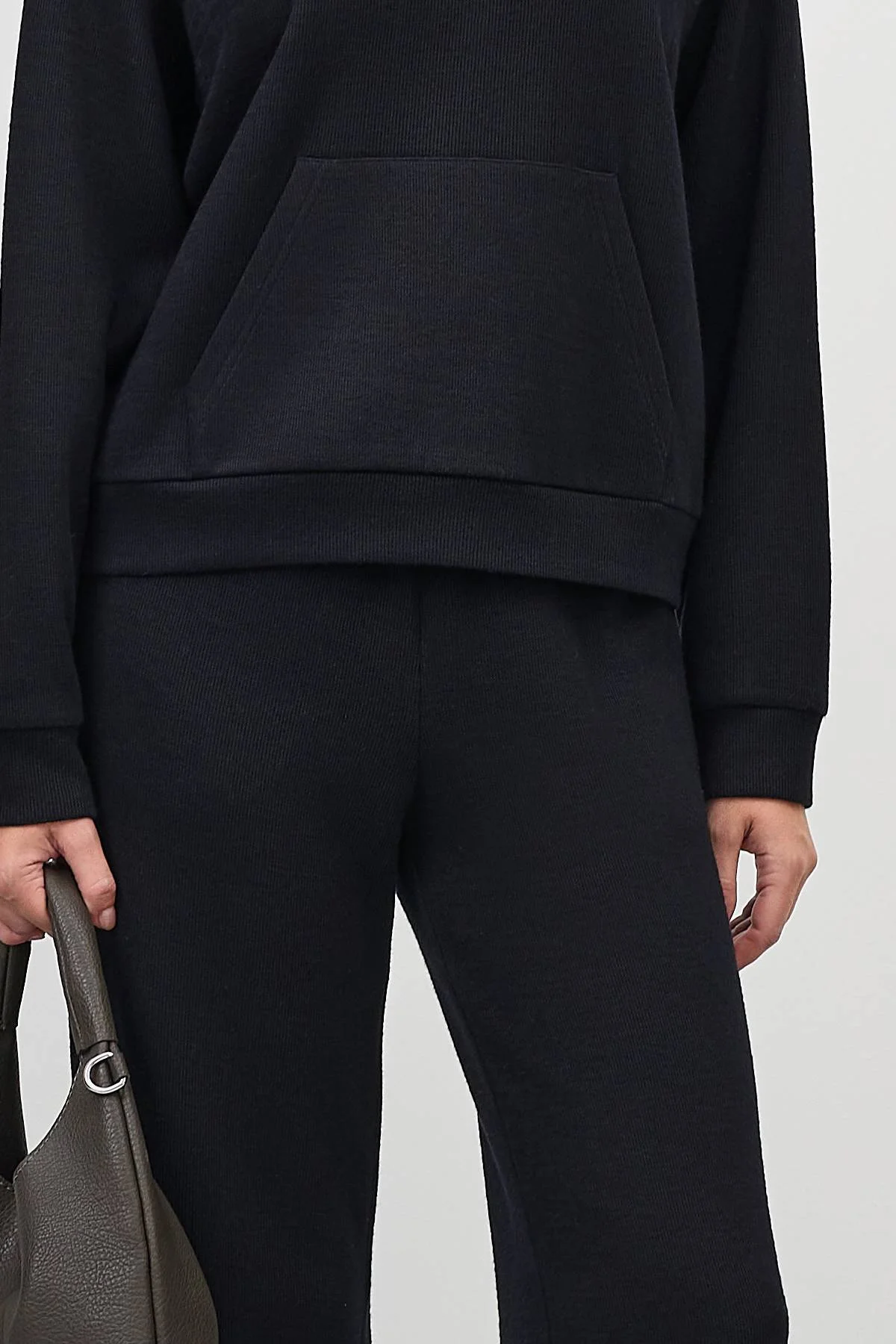 Трикотажные брюки из смесовой вискозы, 42