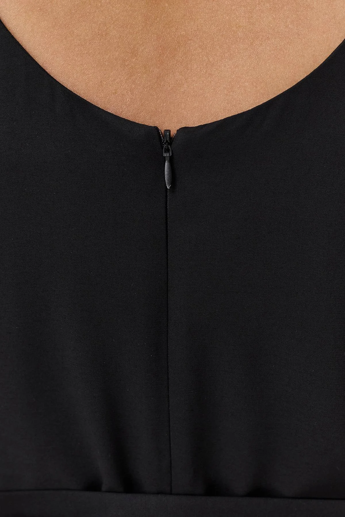 Свободный комбинезон из района, 50