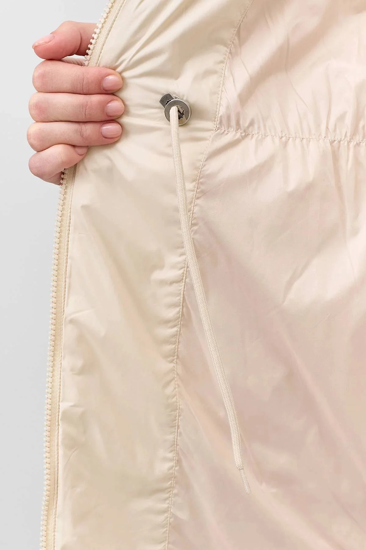 Пальто с акцентным воротником, 46