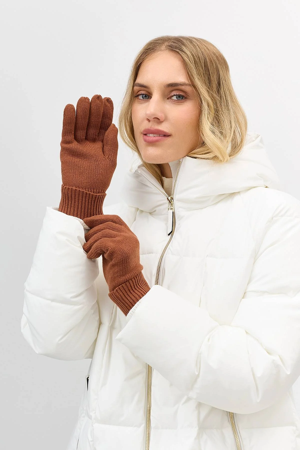 Вязаные перчатки с шерстью, One