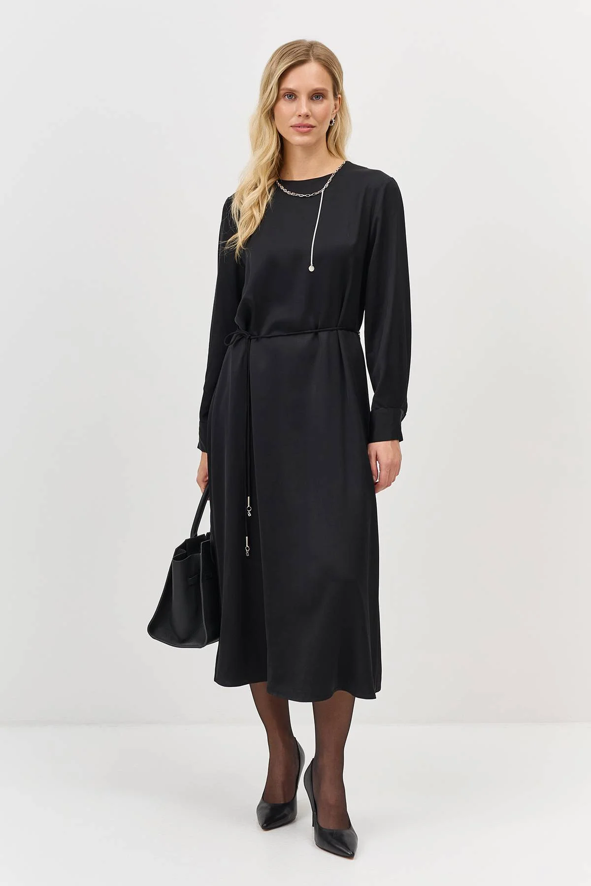 Лимитированная серия платье с декоративной цепочкой и палантином, 38