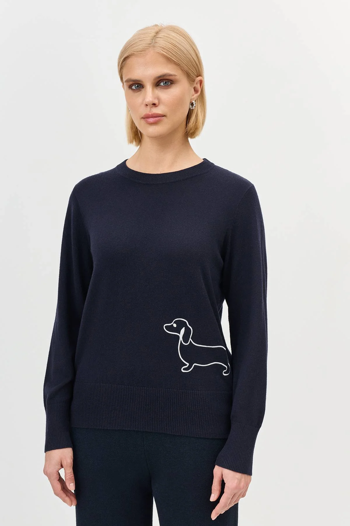 Лимитированная серия джемпер с контрастной вышивкой и ремень, 44