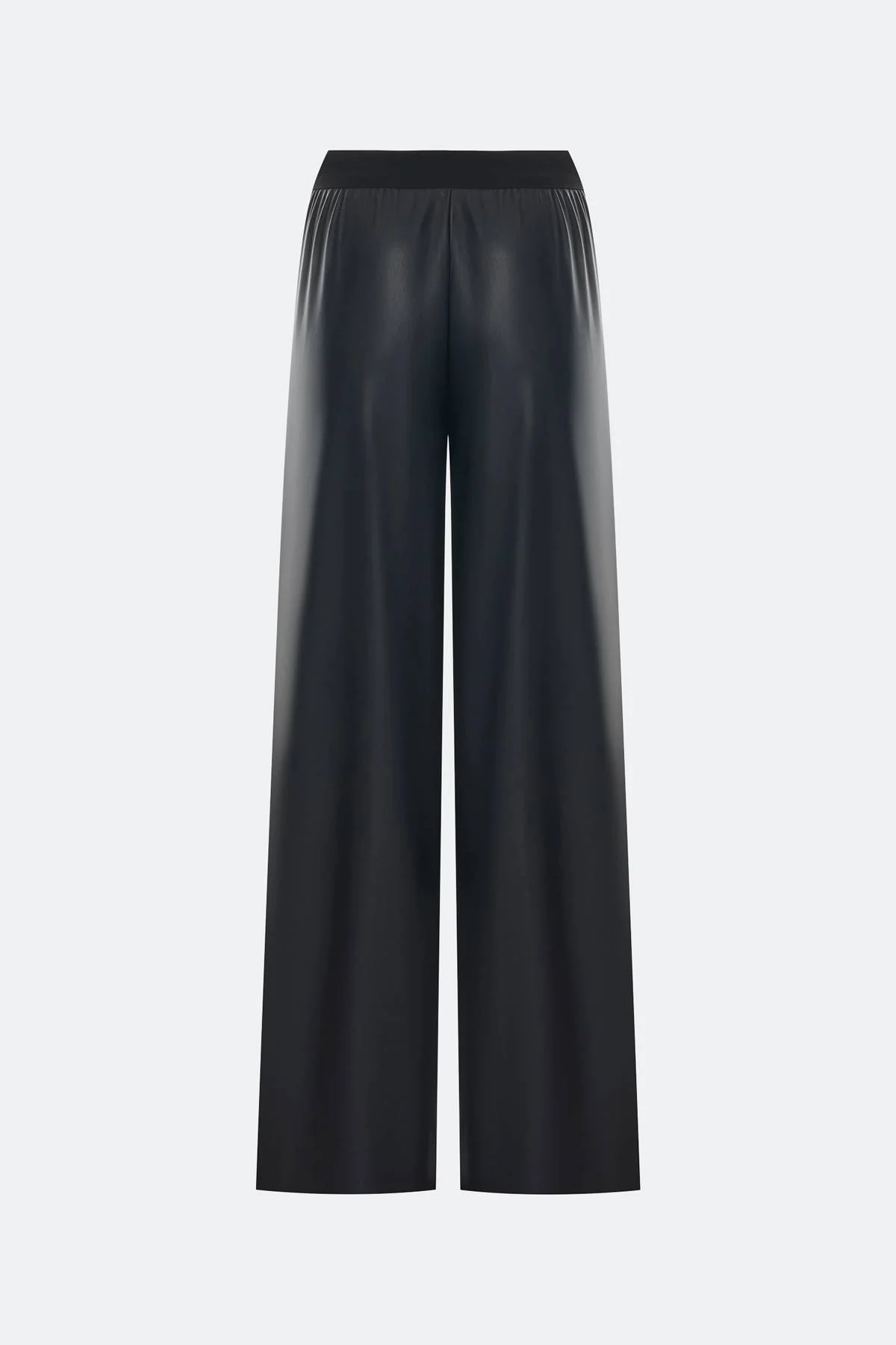 Черные брюки с карманами, 52