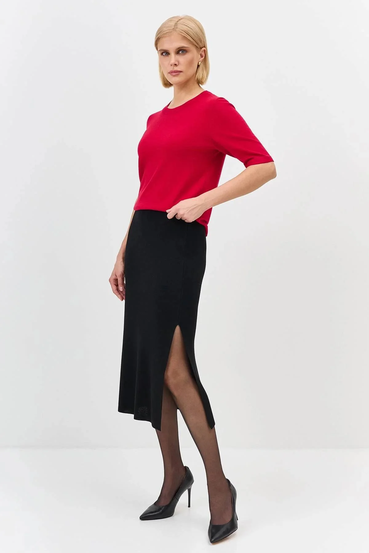 Вязаная юбка с высоким разрезом, 36