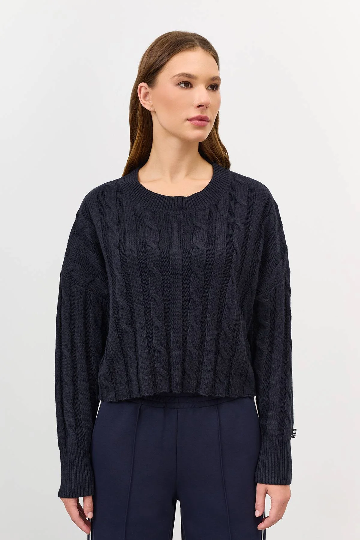 Лимитированная серия укороченный джемпер с косами и ремень, 48