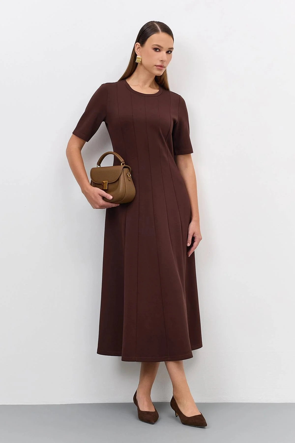 Трикотажное платье из вискозы, 44