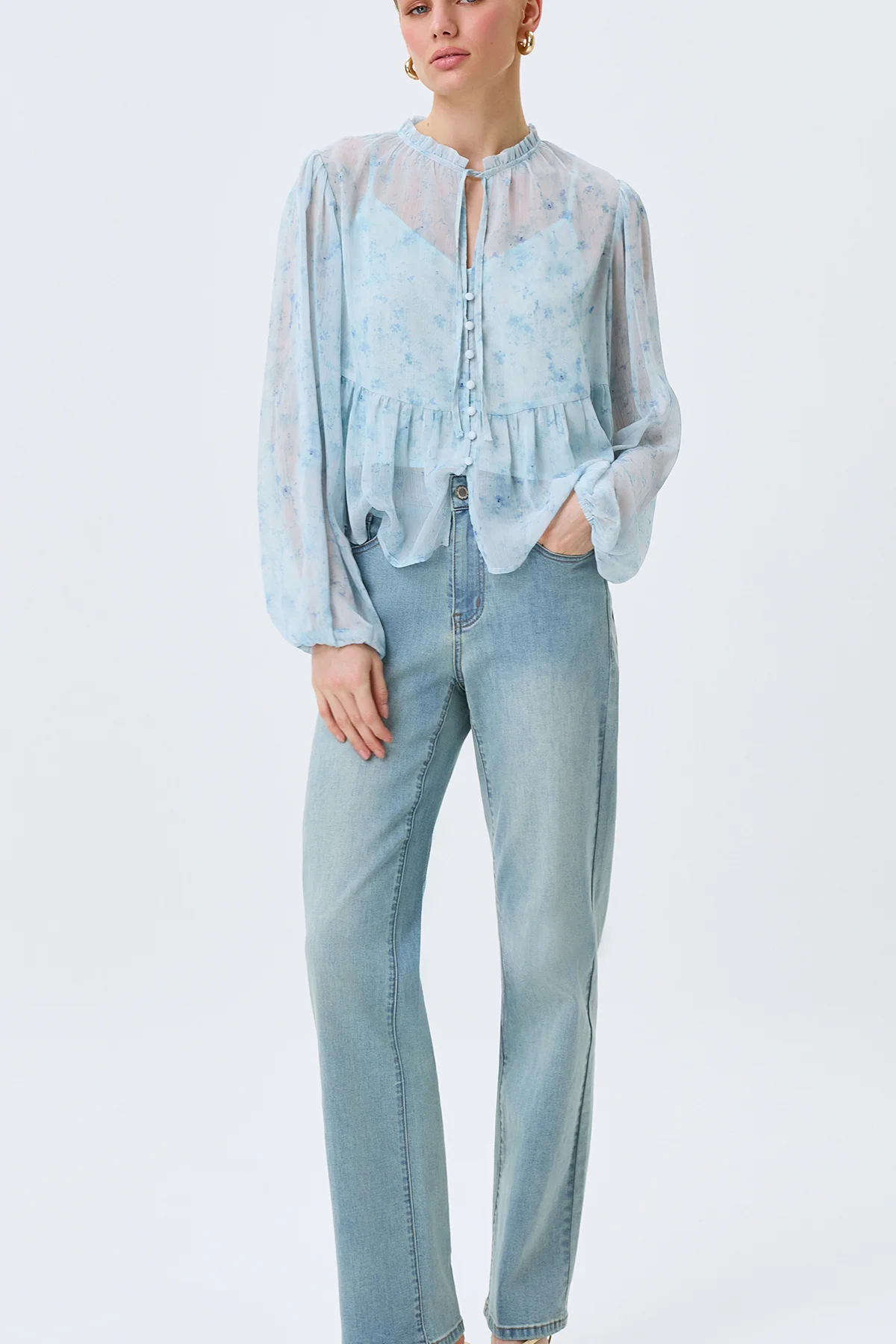 Полупрозрачная блузка с флоральным принтом, 46