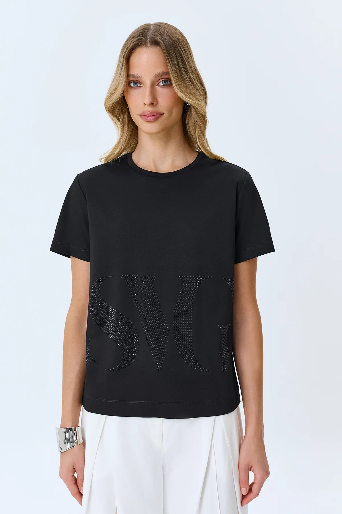 Трикотажный бомбер в спортивном стиле,52