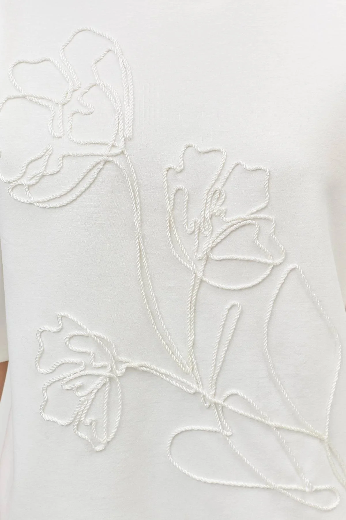 Лимитированная серия джемпер с объемной вышивкой и ремень, 42