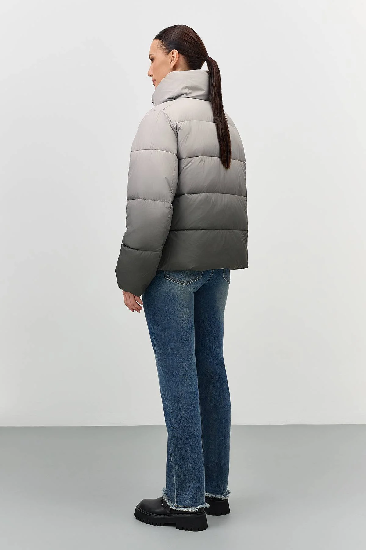 Лимитированная серия серая куртка с палантином, 48